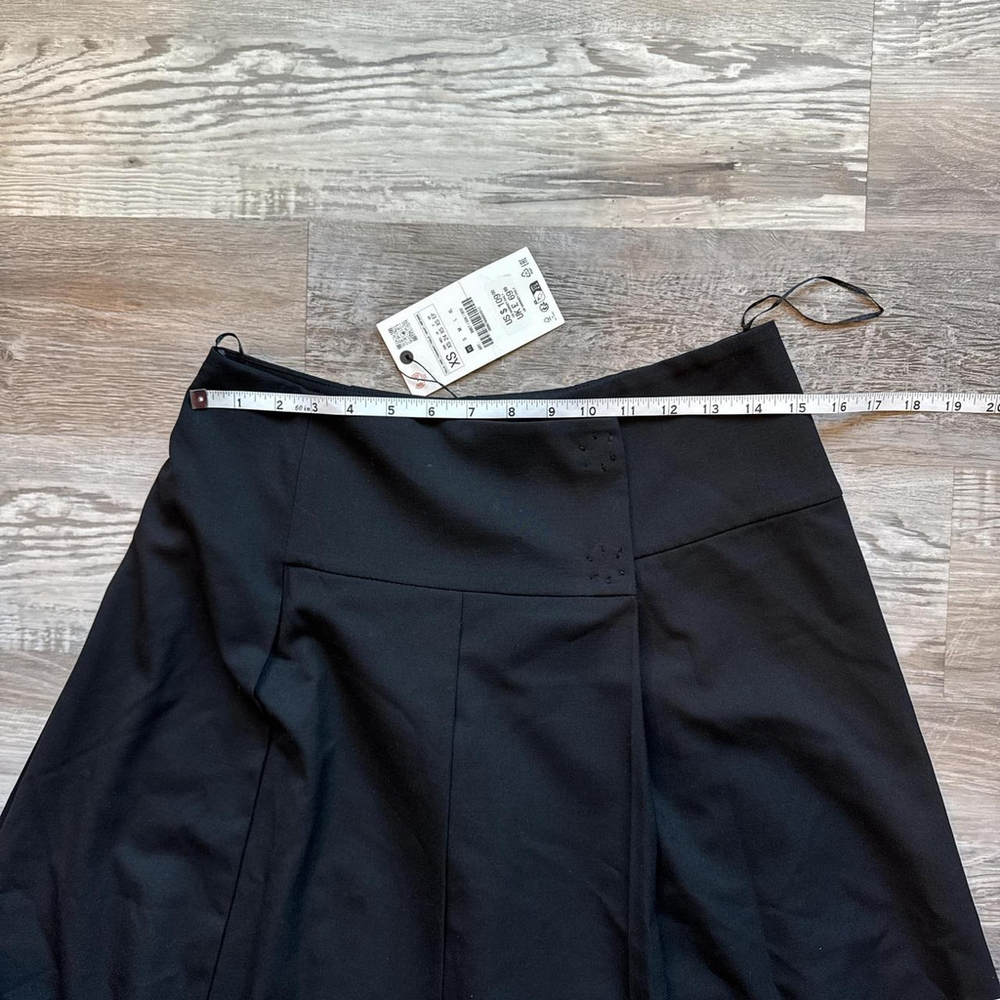 skirts - Picture 4 of 8